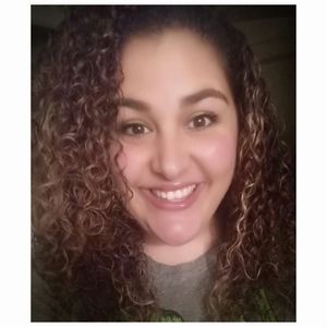 Meet your Posher, Lorena